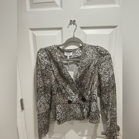 & Other Stories Button Peplum Wrap Blouse NWT ✨✨🔥🔥✨ - Picture 4 of 5